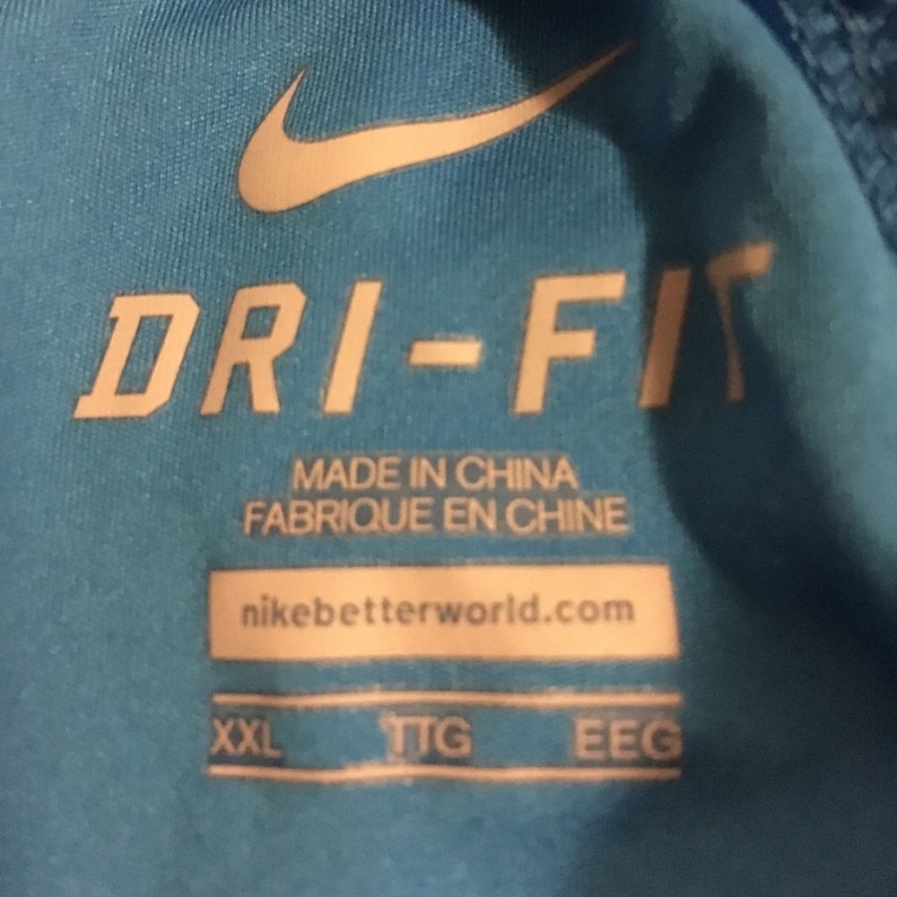 Nike Dri-Fit - Picture 3 of 3