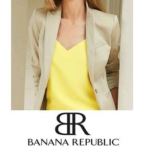 NWT Banana Republic 12 Petite Tan Fitted Jacket NWT Banana Republic 12 Petite Tan Fitted Jacket