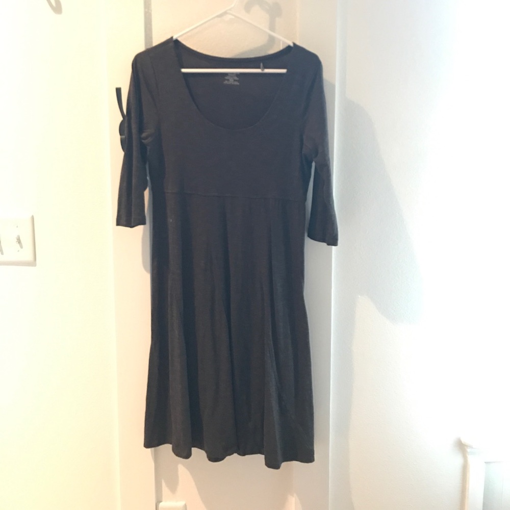 Brown dress