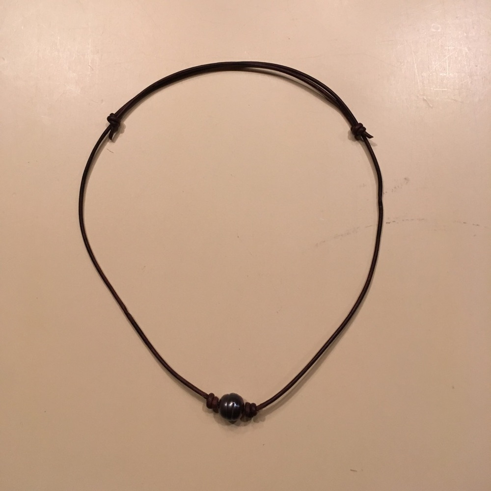 Pearl necklace adjustable black