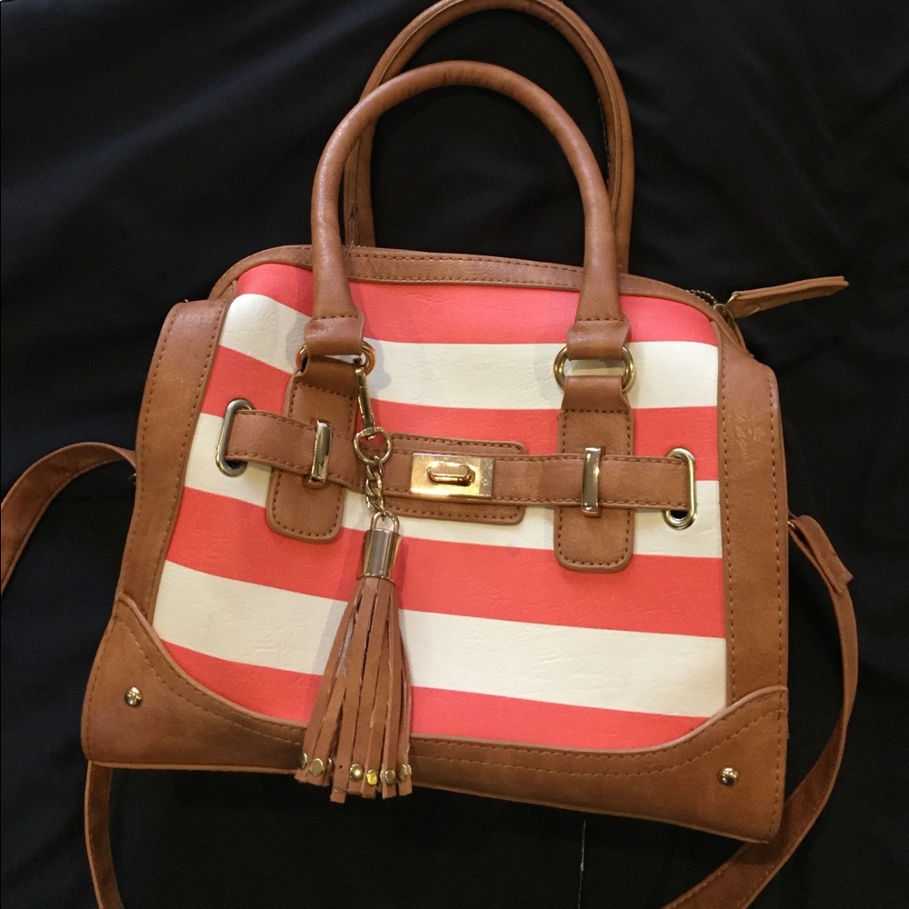 Coral striped shoulder bag