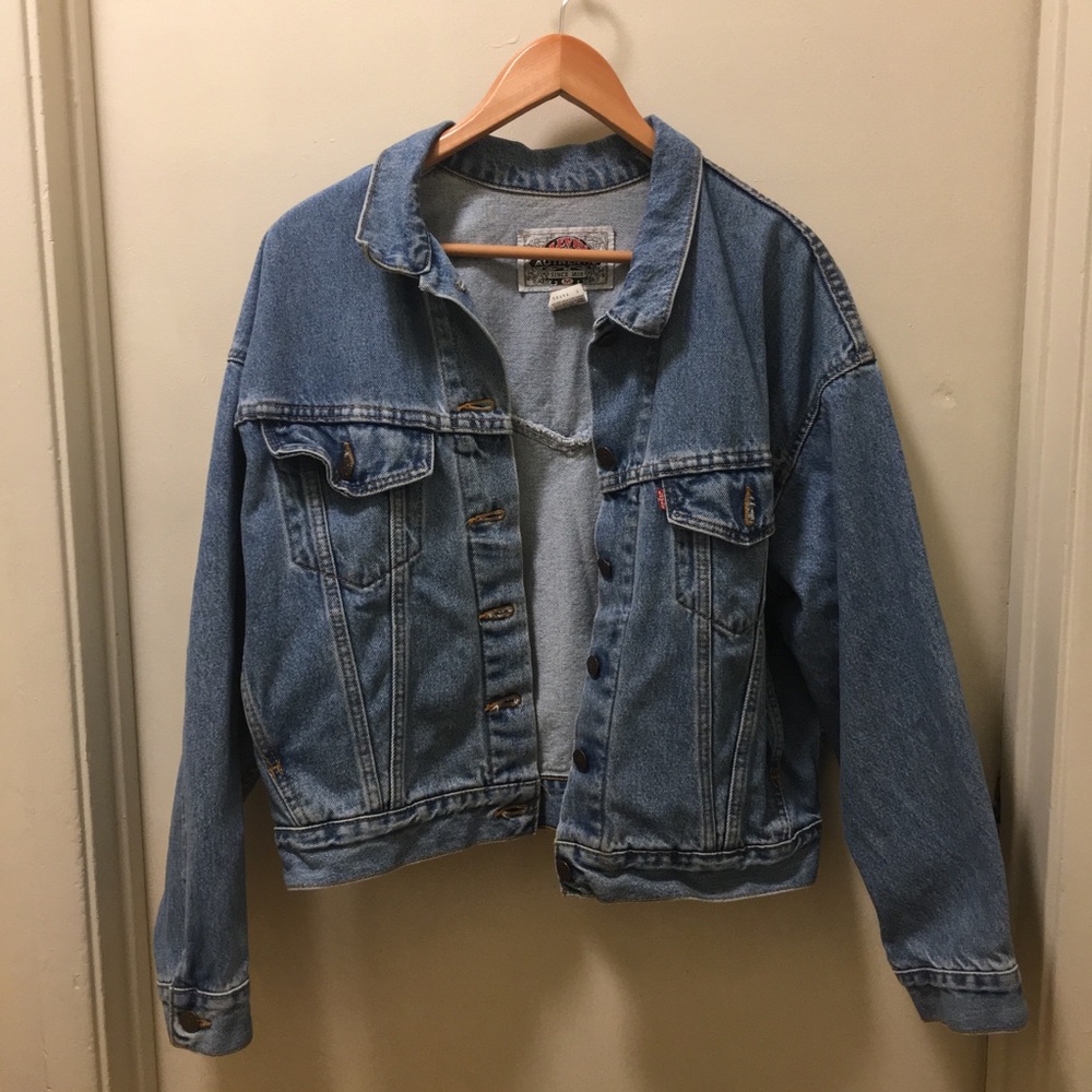 VTG RETRO LEVIS JEAN JACKET OVERSIZED MED WASH