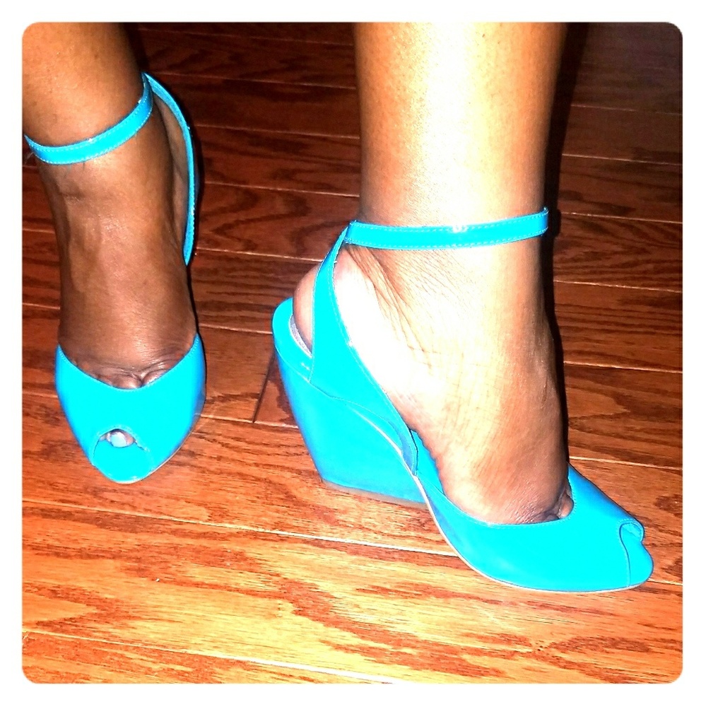 Seychelles Peep Toe