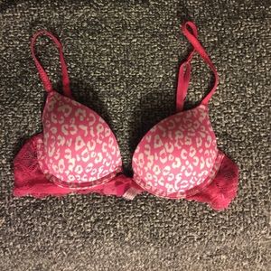 PINK Victoria's Secret push up