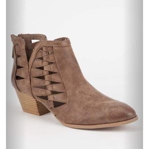 Cutout Women's Booties