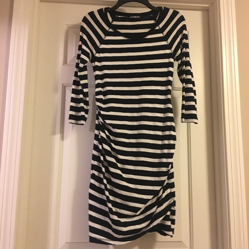 Comfy Express cotton striped 3/4 sleeved dress