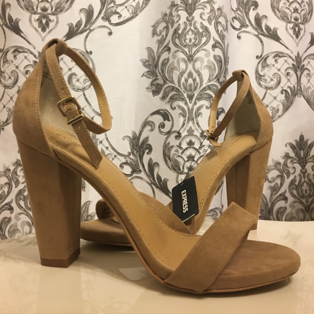 NWT express suede heels