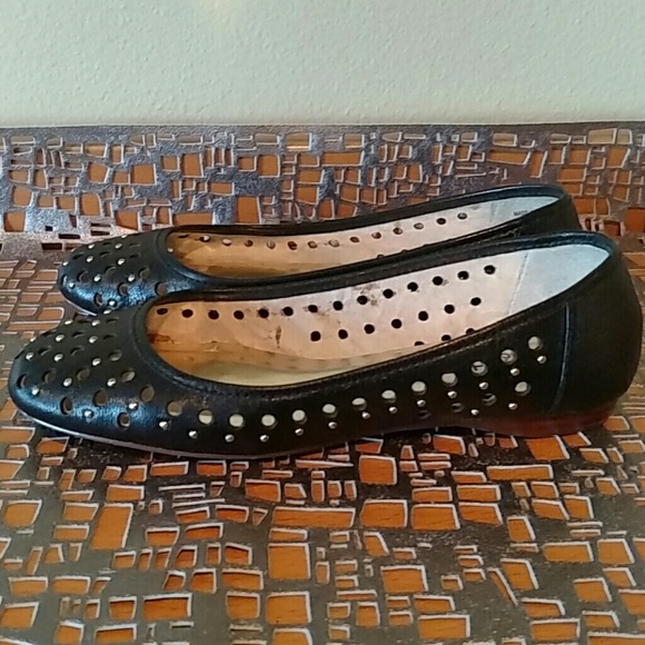 Michael Kors Embellished Flats Size: 5M - Picture 2 of 5