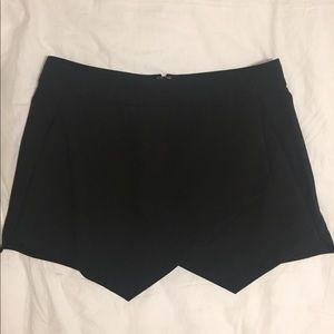 Blu Pepper cross cross black skort Blu Pepper cross cross black skort
