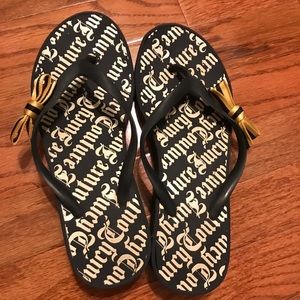 Juicy Couture platform flip flops with charm