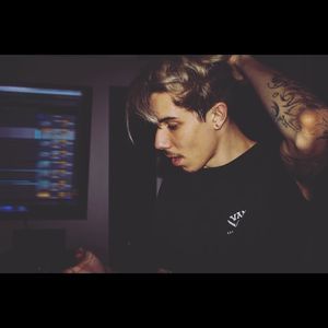 Meet your Posher, Kristof