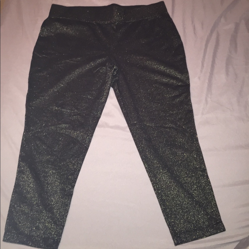 Juniors Shimmer Legging Capris