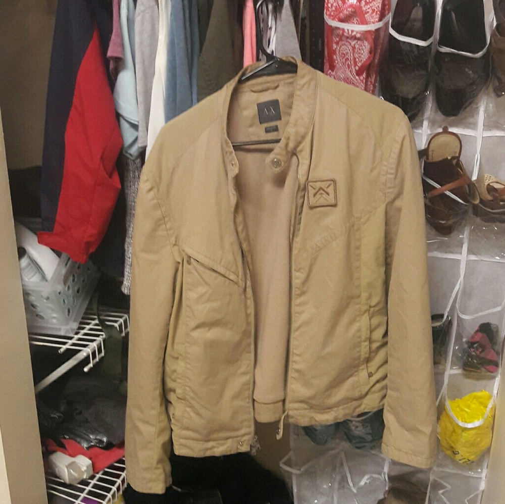 Jacket - Picture 3 of 4