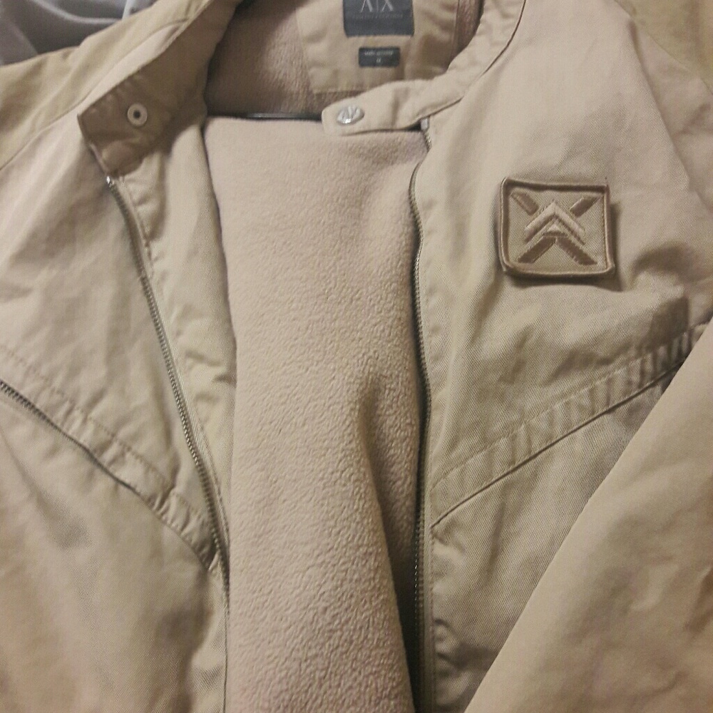 Jacket - Picture 4 of 4