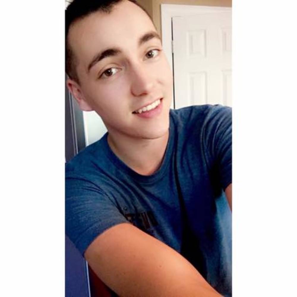 Meet your Posher, Andrew