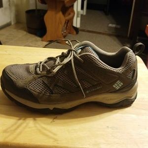 Shoes😷buy 3 get 1 free😷