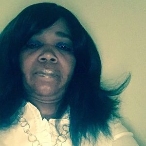 Meet your Posher, Charvette