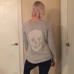 Skull Cashmere light sweater