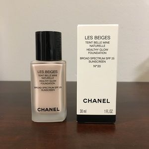 🚫SOLD🚫 Chanel Les Beiges Foundation, N°20