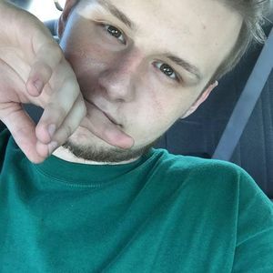 Meet your Posher, Skyler