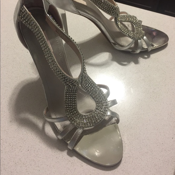 GLINT size: 8 1/2 - Picture 2 of 4