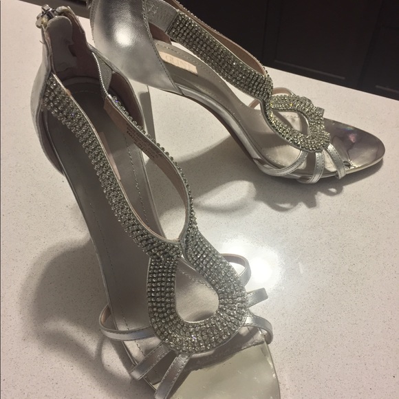 GLINT size: 8 1/2 - Picture 3 of 4