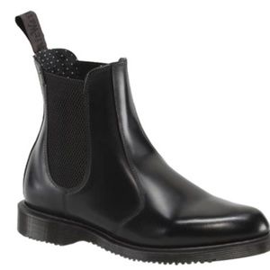 Dr. Martens Black Flora Boot