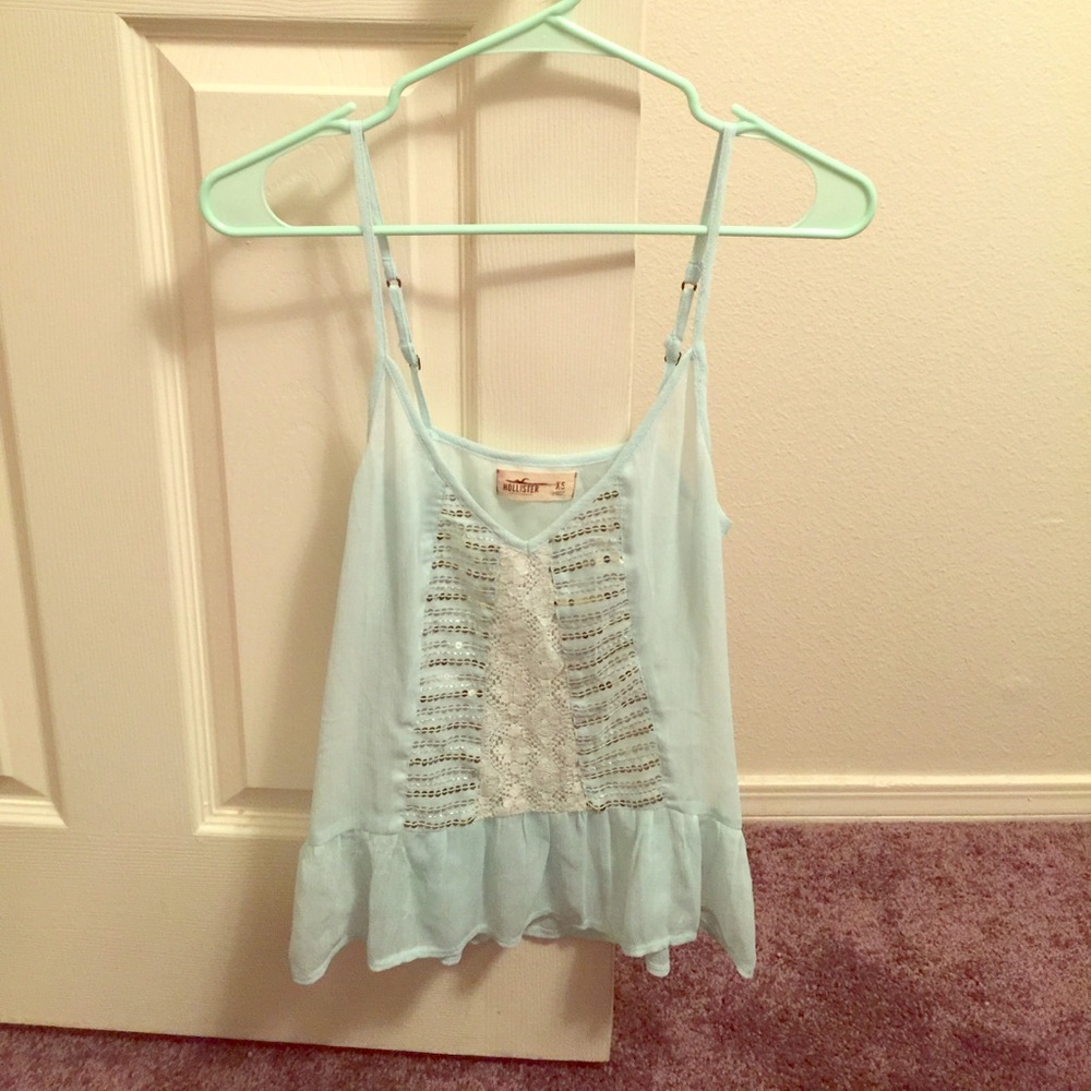 Hollister V-Neck tank top!