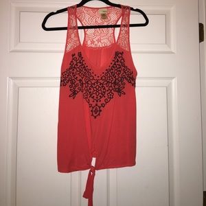 Daytrip Tank