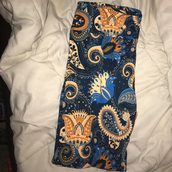 UNICORN ALERT! BNWT TC LLR leggings! *small flaw - Picture 2 of 6