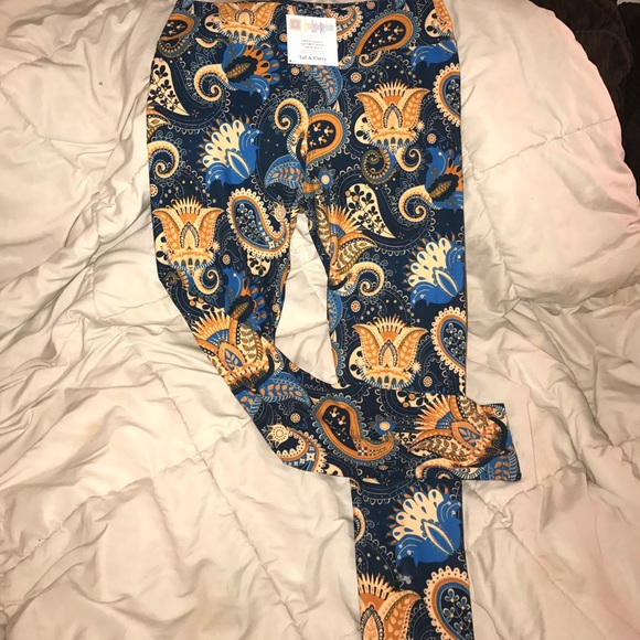 UNICORN ALERT! BNWT TC LLR leggings! *small flaw - Picture 4 of 6