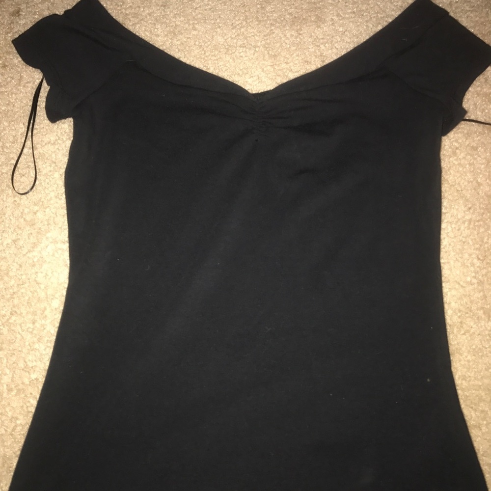 Guess top