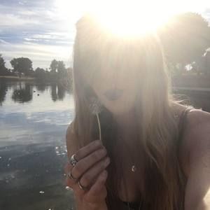 Meet your Posher, Jenna