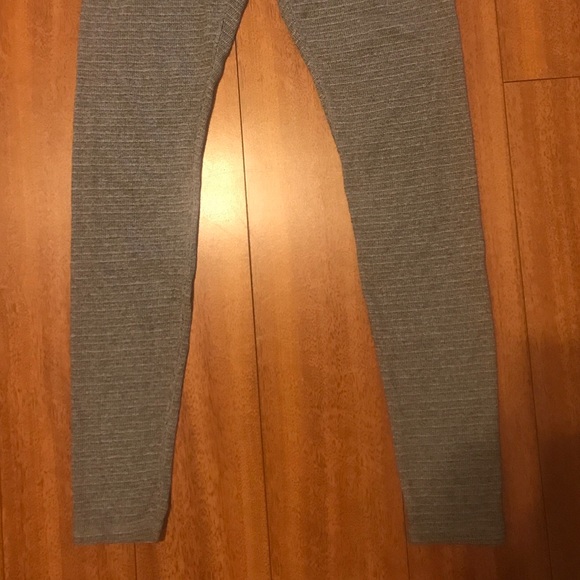 Brandy Melville soft multi gray yoga pant/leggings - Picture 4 of 4