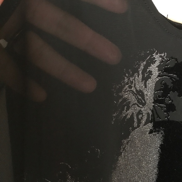 XS Rock & Rebublic Skull Tank Top - Picture 2 of 6