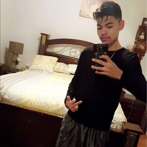 Meet your Posher, Luis