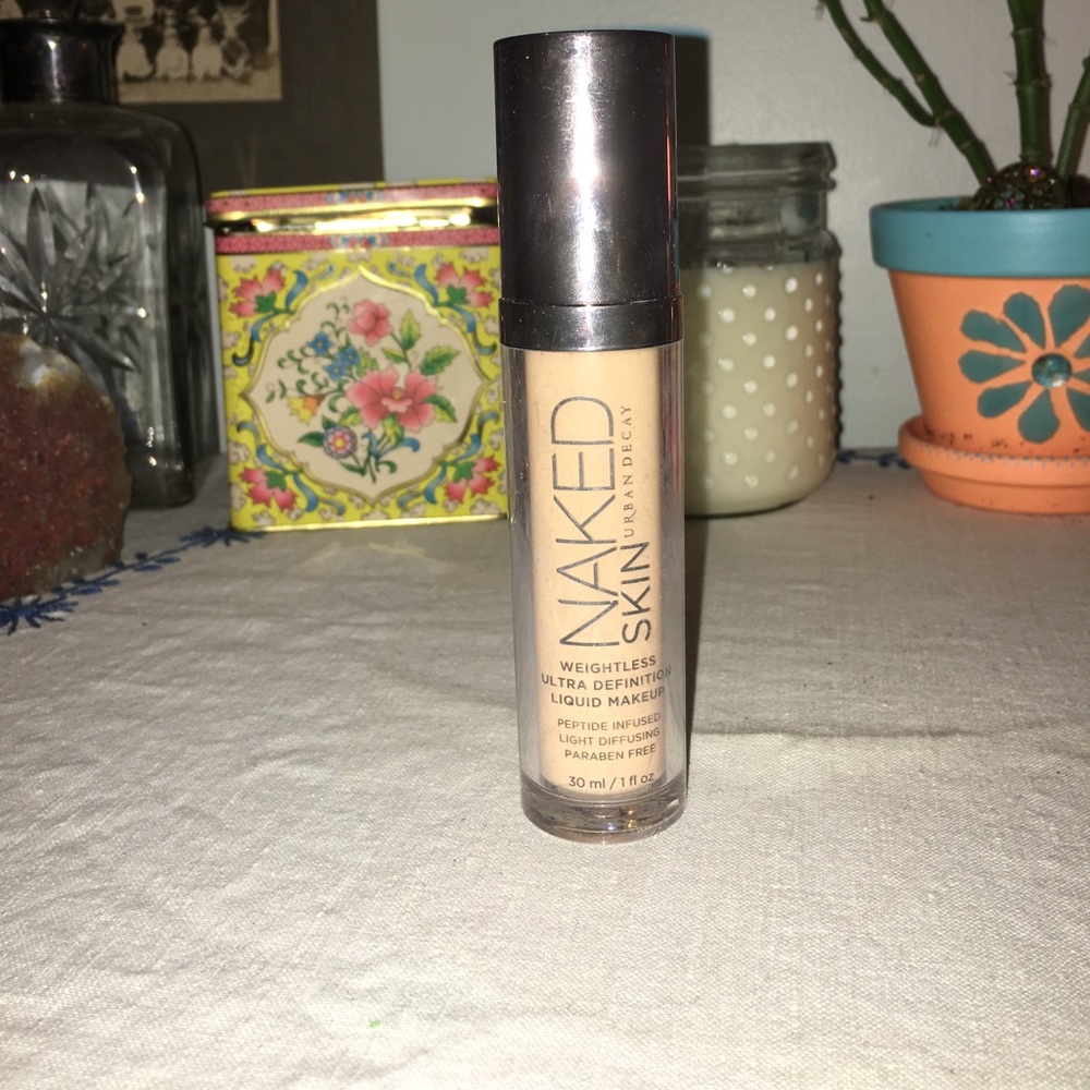 URBAN DECAY naked skin foundation✨