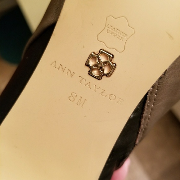 Ann Taylor boots - Picture 2 of 3