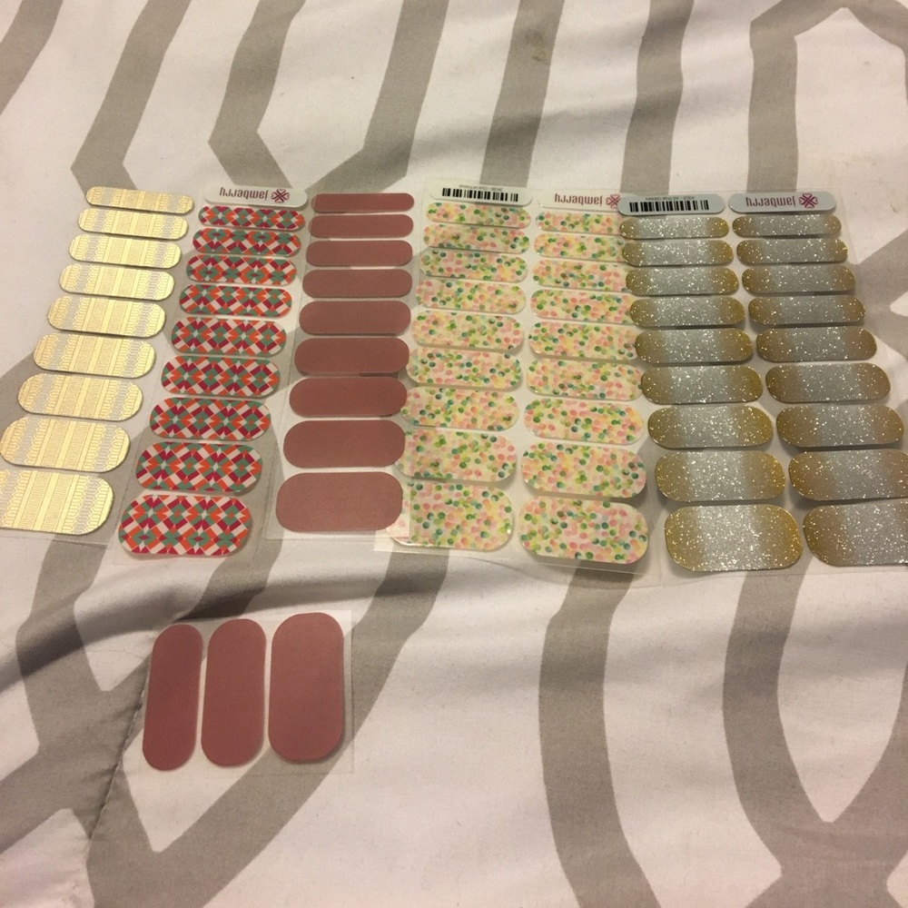 Jamberry nail bundle!!