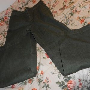 D & CO GREEN JEANS