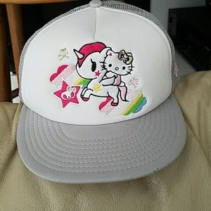 Hello Kitty x Tokidoki cap