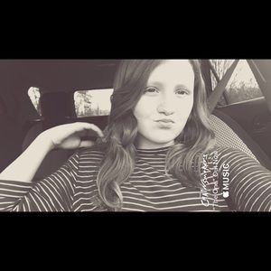 Meet your Posher, Lanie