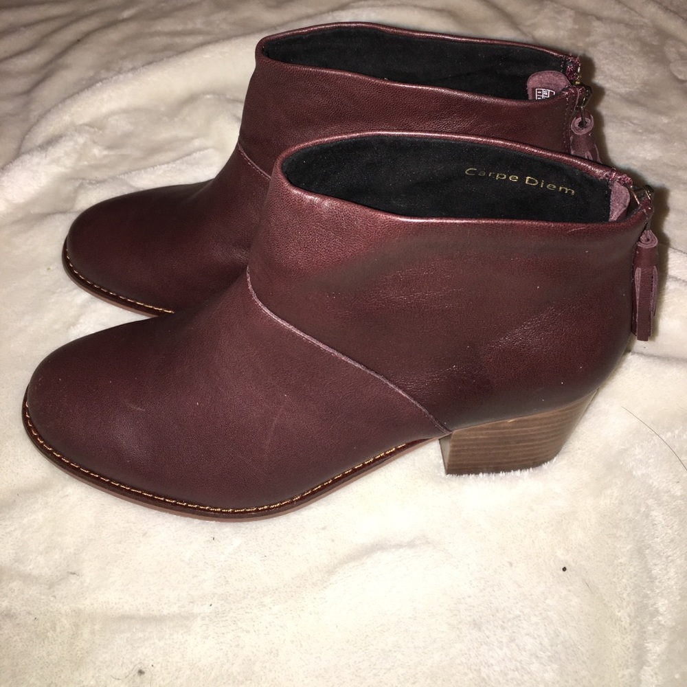 🎉FINAL PRICE! Tom's Maroon Leather Leila Booties - Picture 5 of 7