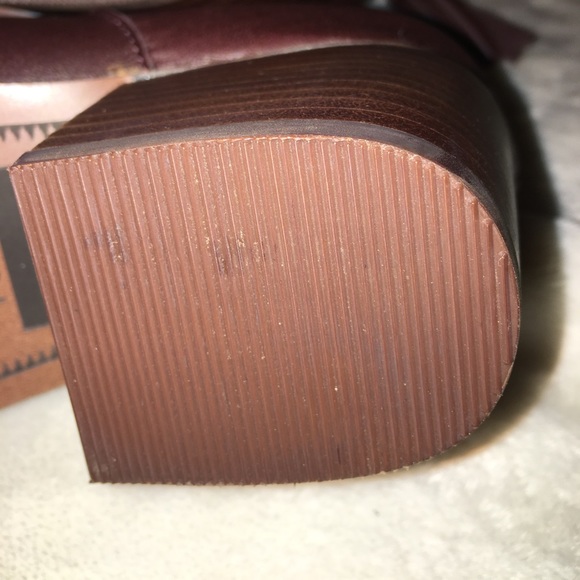 🎉FINAL PRICE! Tom's Maroon Leather Leila Booties - Picture 7 of 7