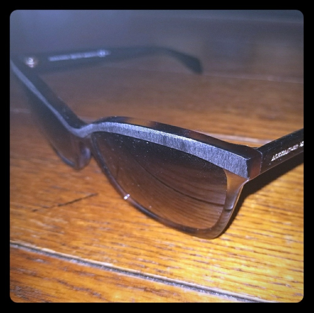 💥Flash Sale💥 Alexander McQueen sunglasses