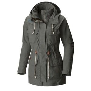 Columbia women's tillicum bridge long jacket