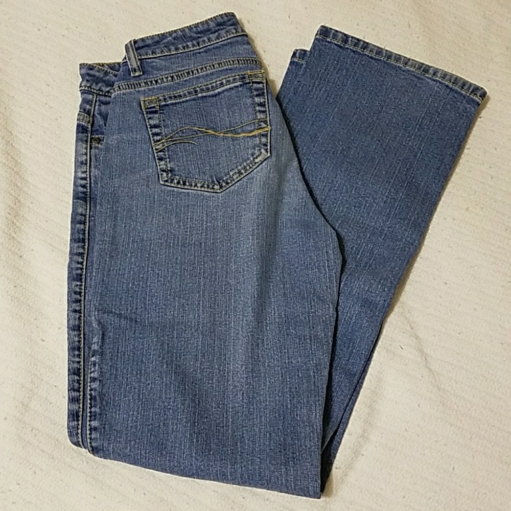 AURA Jeans