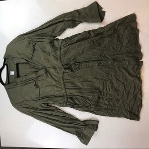Women’s button up dress Women’s button up dress