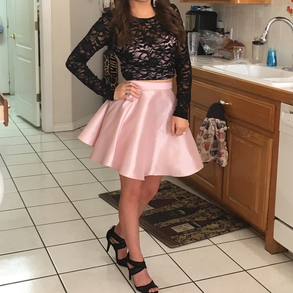 Windsor Dresses & Skirts - homecoming dress