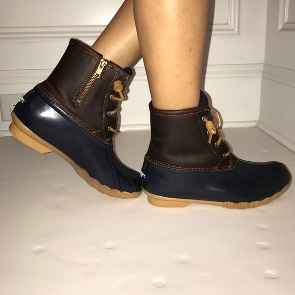 Brand New Sperry Saltwater Duck Boots - Picture 2 of 4
